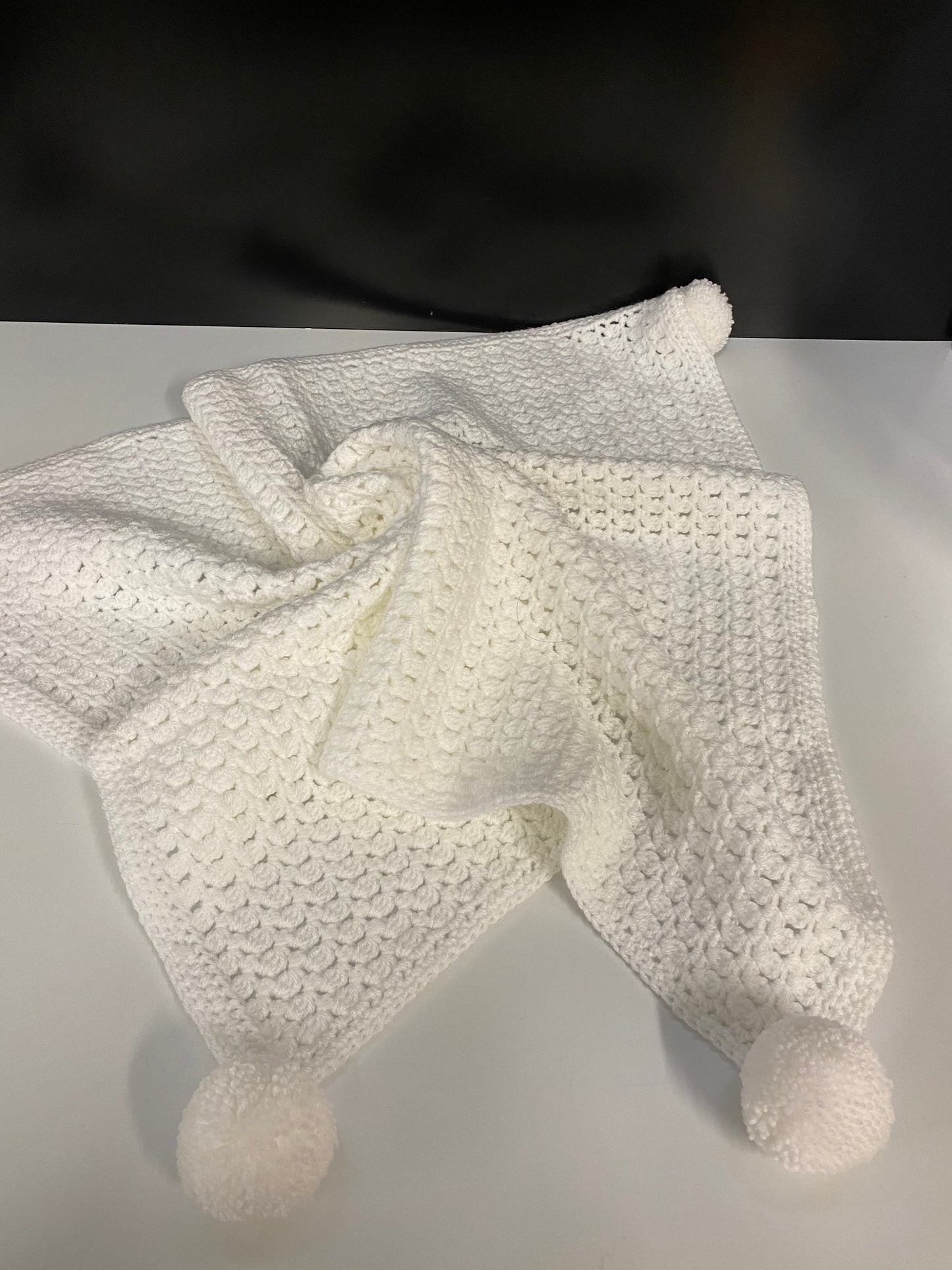 Crochet Baby Pom Pom Blanket - White