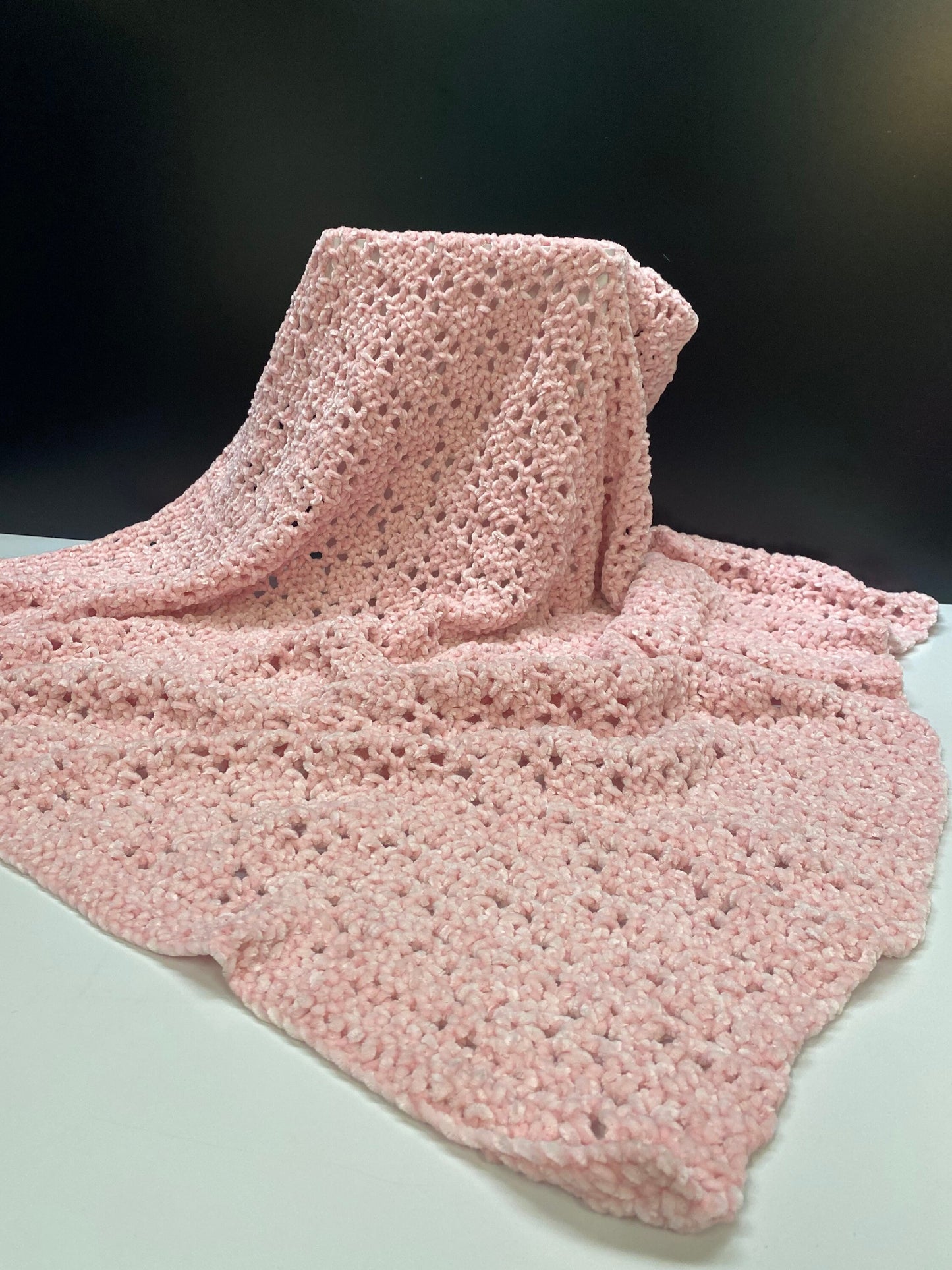 Extra Large Super Soft Velvet Feel Pink Baby Blanket