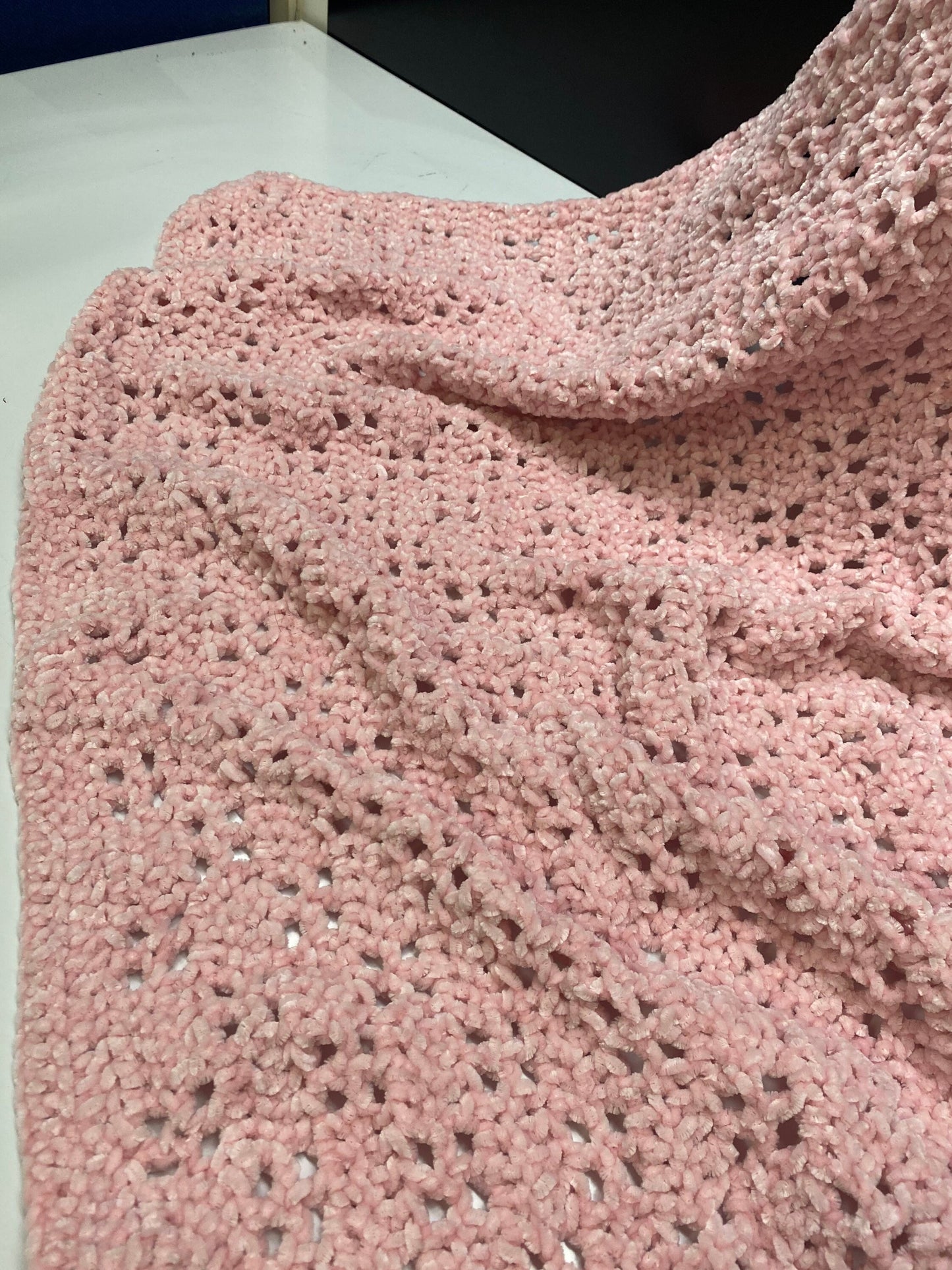 Extra Large Super Soft Velvet Feel Pink Baby Blanket