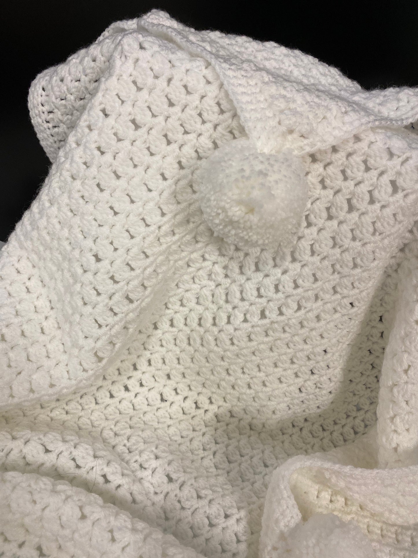 Crochet Baby Pom Pom Blanket - White